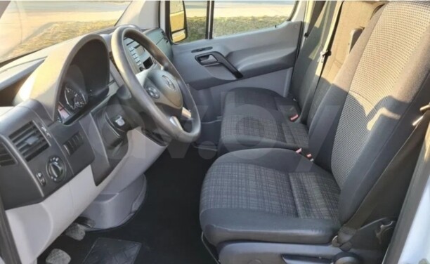 Mercedes-Benz Sprinter L2H2, 2016 г.