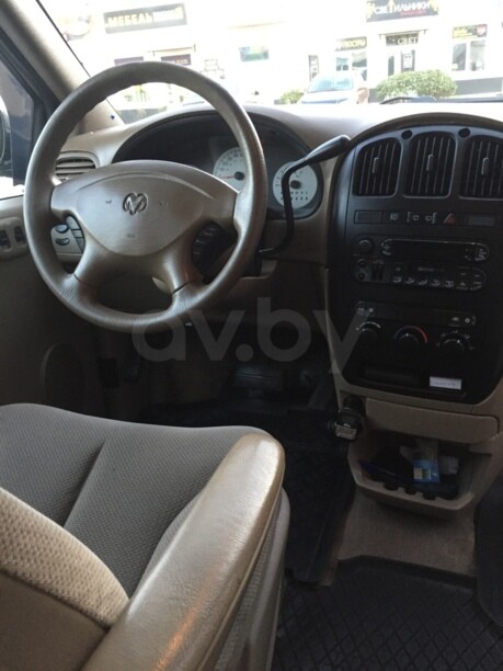 Dodge Caravan IV, 7 мест, 2003 г.