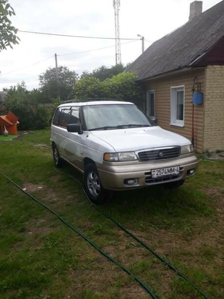 Mazda MPV I, 7 мест, 1998 г.