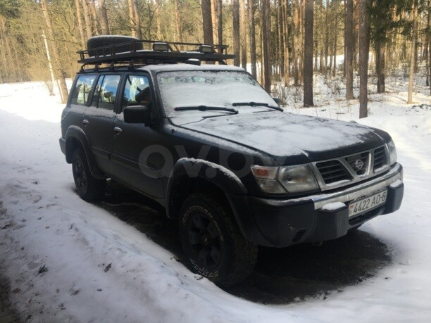 Nissan Patrol Y61, 5 мест, 2000 г.