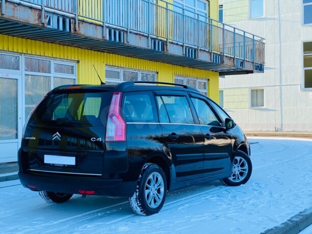 Citroen C4 Grand Picasso I, 7 мест, 2009 г.