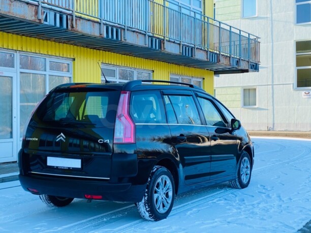 Citroen C4 Grand Picasso I, 7 мест, 2009 г.
