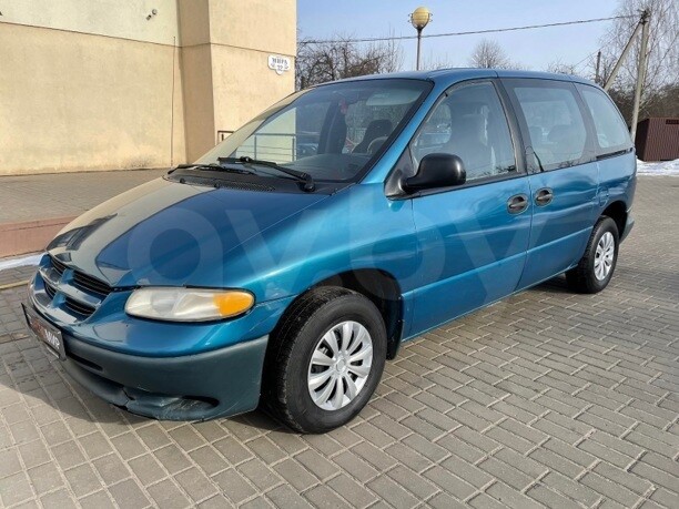 Dodge Caravan III, 7 мест, 2000 г.