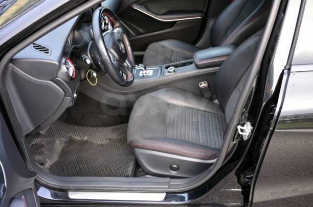 Mercedes-Benz A-Класс W176, 2014 г.