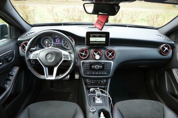 Mercedes-Benz A-Класс W176, 2014 г.