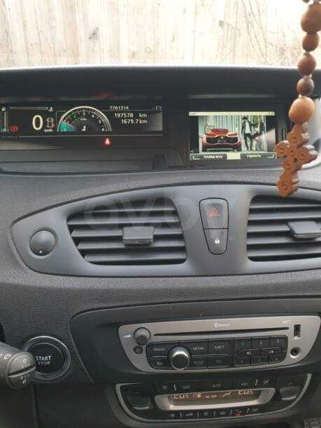 Renault Grand Scenic III · 2-й рестайлинг, 5 мест, 2014 г.