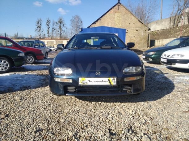 Mazda 323F, 1998 г.