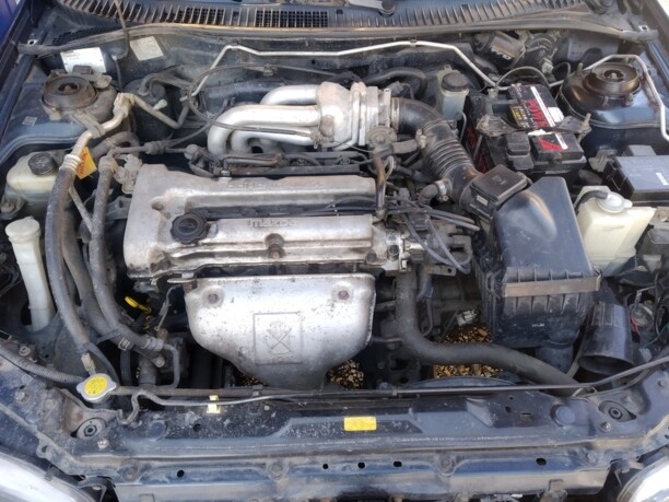 Mazda 323F, 1998 г.