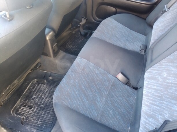 Mazda 323F, 1998 г.