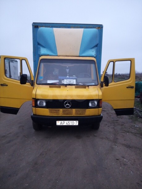 Mercedes Т1 207D - 410D, 1991 г.