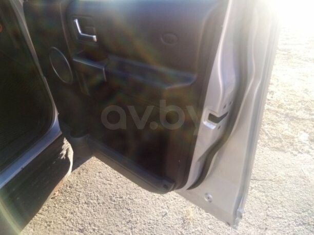 Land Rover Discovery III, 5 мест, 2007 г.