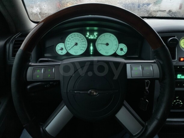 Chrysler 300С I, 2004 г.
