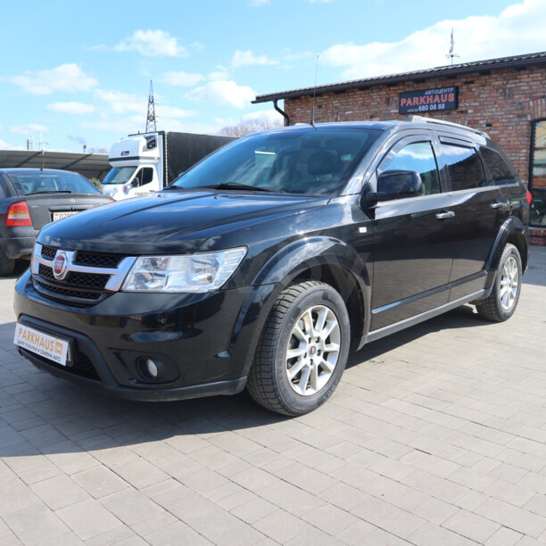 Fiat Freemont, 7 мест, 2015 г.