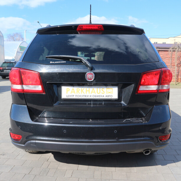 Fiat Freemont, 7 мест, 2015 г.