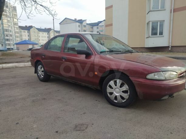 Ford Mondeo I, 1994 г.