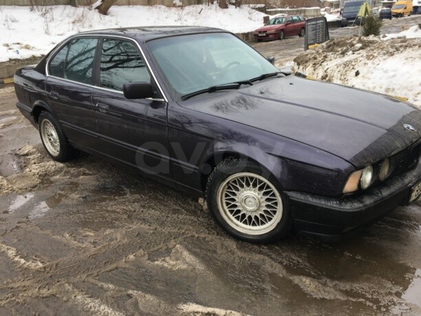 BMW 5 серия E34, 1990 г.