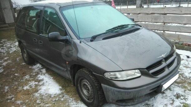Chrysler Voyager III, 7 мест, 1999 г.