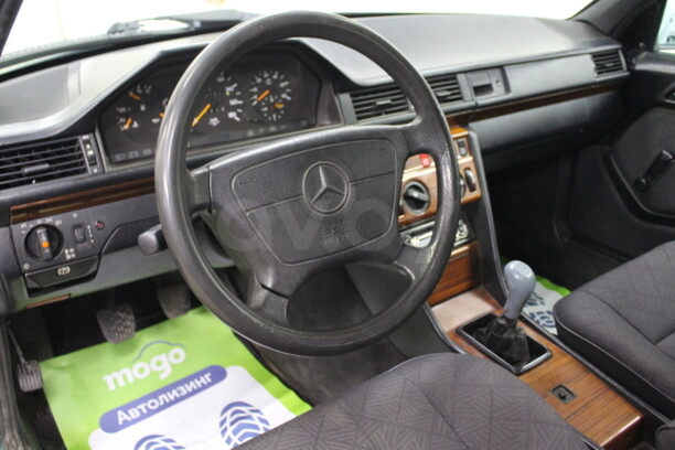 Mercedes-Benz E-Класс W124, S124, C124, A124, 1993 г.