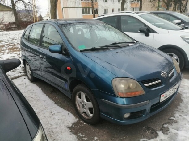 Nissan Almera Tino, 2000 г.