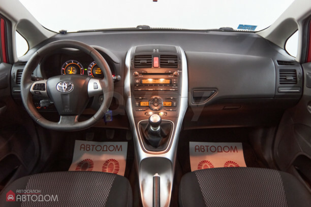 Toyota Auris I (E150) · Рестайлинг, 2010 г.