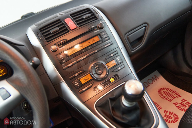 Toyota Auris I (E150) · Рестайлинг, 2010 г.