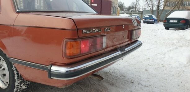 Opel Rekord, 1980 г.