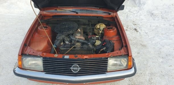 Opel Rekord, 1980 г.