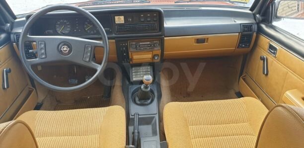Opel Rekord, 1980 г.