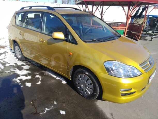 Toyota Avensis Verso I · Рестайлинг, 7 мест, 2003 г.