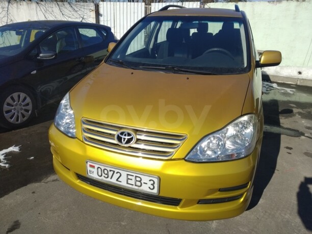 Toyota Avensis Verso I · Рестайлинг, 7 мест, 2003 г.