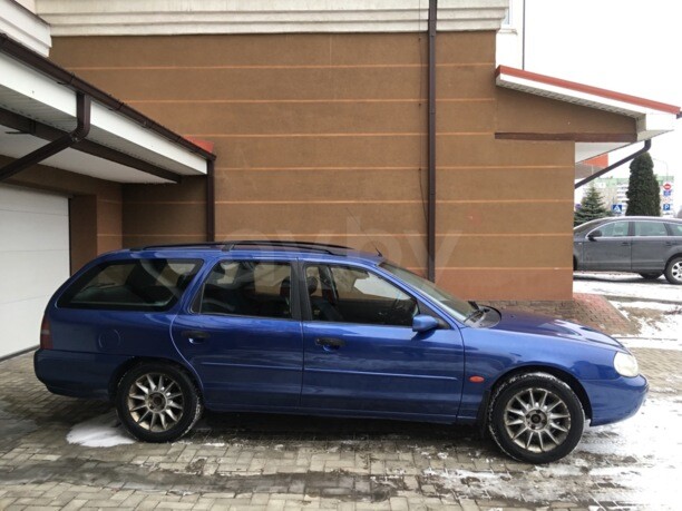 Ford Mondeo II, 2000 г.
