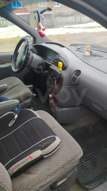 Chrysler Voyager III, 7 мест, 1998 г.
