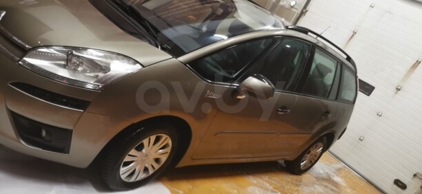 Citroen C4 Grand Picasso I, 7 мест, 2011 г.