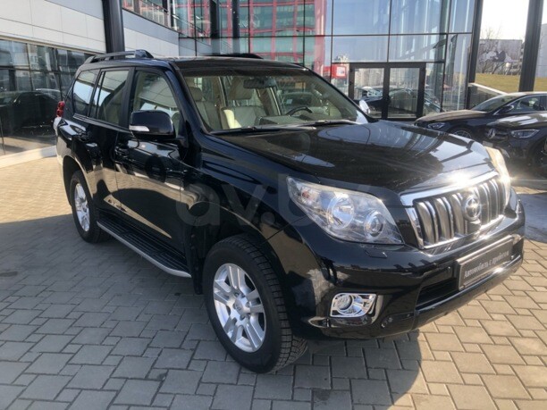Toyota Land Cruiser Prado J150, 7 мест, 2009 г.