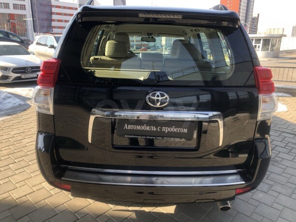 Toyota Land Cruiser Prado J150, 7 мест, 2009 г.