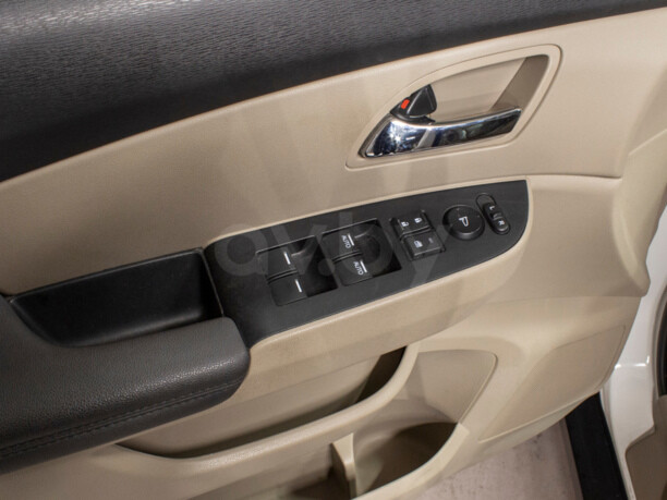 Honda Odyssey V, 7 мест, 2014 г.