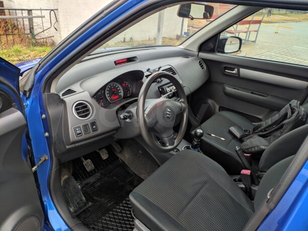 Suzuki Swift III, 2005 г.
