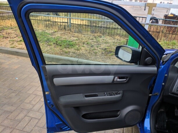 Suzuki Swift III, 2005 г.
