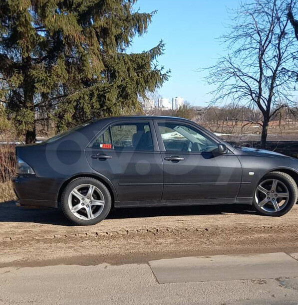 Lexus IS I, 2000 г.