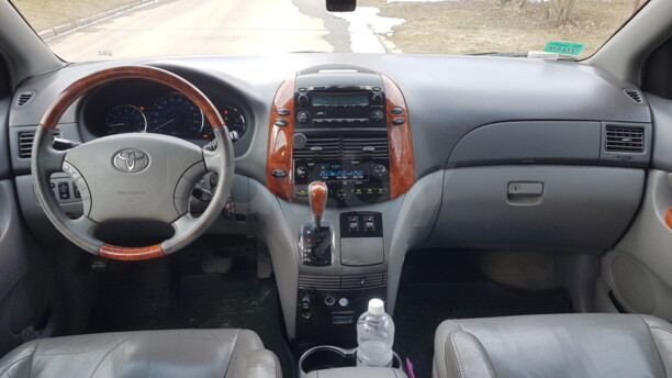 Toyota Sienna II (XL20) · Рестайлинг, 7 мест, 2007 г.