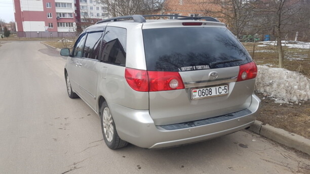 Toyota Sienna II (XL20) · Рестайлинг, 7 мест, 2007 г.
