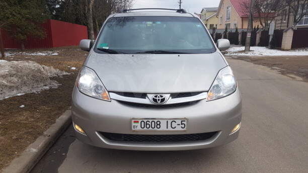 Toyota Sienna II (XL20) · Рестайлинг, 7 мест, 2007 г.