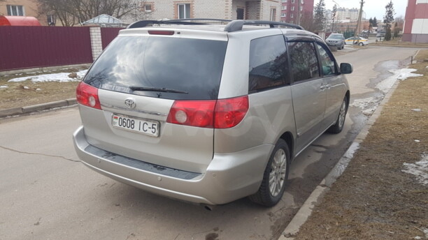 Toyota Sienna II (XL20) · Рестайлинг, 7 мест, 2007 г.
