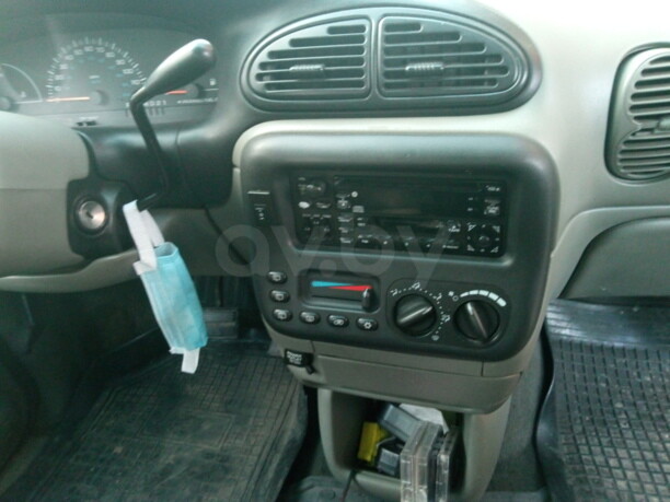 Plymouth Voyager III, 7 мест, 1999 г.