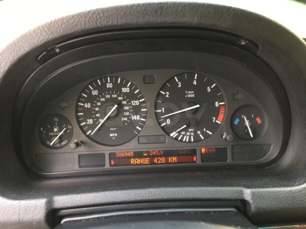 BMW X5 E53, 5 мест, 2003 г.