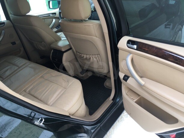 BMW X5 E53, 5 мест, 2003 г.