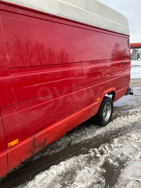 Iveco 35-12, 1997 г.