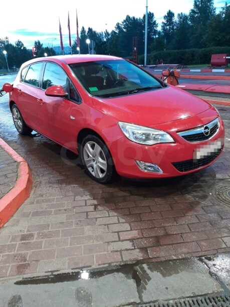 Opel Astra J, 2010 г.