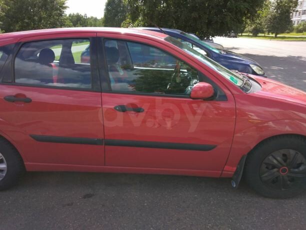 Ford Focus I · Рестайлинг, 2001 г.