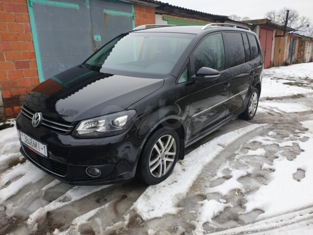 Volkswagen Touran II, 5 мест, 2012 г.